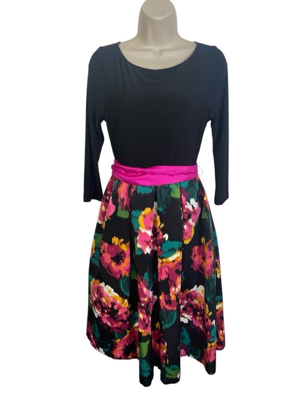 ELIZA J Women's Size 6 Bright Floral FIT & FLARE SASH DRESS with Volume Lining